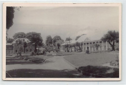 Guyane - CAYENNE - La Place Des Palmistes - CARTE PHOTO - Ed. Inconnu  - Cayenne