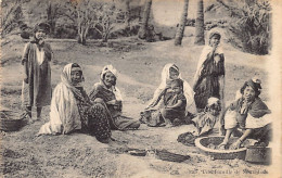 Algérie - Une Famille De Nomades - Ed. CAP 1168 - Scènes & Types