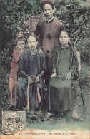 Viet-Nam - Cochinchine - Un Notable Et Sa Famille - Ed. A. F. Decoly 44 Aquarellée - Viêt-Nam