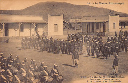 Maroc - FEZ Fès - La Garde Noire Du Sultan Dans Son Casernement à La Casba Des Cherarda - Ed. Inconnu 28 - Fez (Fès)