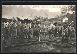 AK Placer St-Elie, Bergleute Beim Morgenappell, Bahnschienen  - Otros & Sin Clasificación