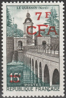 REUNION CFA Poste 335 ** MH LE QUESNOY Nord Lac Vauban Porte De Faurœulx 1957-1959 - Unused Stamps