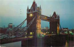 LONDON TOWER BRIDGE FLOODLIT - Autres & Non Classés