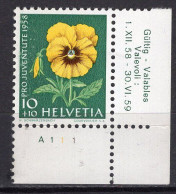T3715 - SUISSE SWITZERLAND Yv N°617 ** Pro Juventute - Unused Stamps