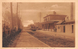 SAINT-LAURENT-du-VAR (Alpes-Maritimes) - La Gare - Arrivée Du Train - Voyagé 1931 (2 Scans) - Autres & Non Classés
