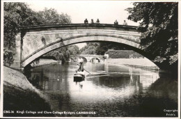11231803 Cambridge Cambridgeshire Clare College Bridge Boot Cambridge - Autres & Non Classés