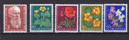 T3718 - SUISSE SWITZERLAND Yv N°634/38 ** Pro Juventute - Unused Stamps
