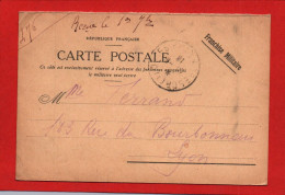 (RECTO / VERSO) CARTE POSTALE FRANCHISE MILITAIRE - CACHET TRESOR ET POSTES EN 1918 - Lettres & Documents