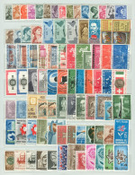Italia Repubblica Collezione Completa / Complete Collection 1961/79  MNH/** VF - Colecciones