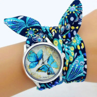 Montre NEUVE Bracelet Foulard - Papillons - Moderne Uhren