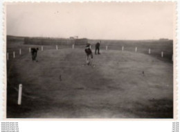 3V3RN   Photo Sport Golf Entrainement Sur Un Putting Green à Identifier - Golf