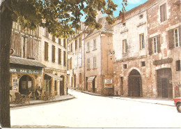 BERGERAC (24) Les Vieux Quartiers Avec La Maison Des Vins  CPSM GF - Bergerac