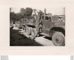 2V6Mn   Algerie à Situer Photo N° 16 Jeep Camion Depanneuse Tacot Remorque Guerre En 1957 - Autres & Non Classés