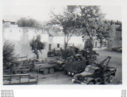 2V6Mn   Algerie à Situer Photo N° 14 Jeep Camion Depanneuse Tacot  Guerre En 1957 - Autres & Non Classés