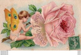 2V11Bv   Cpa Gaufrée Enfant Ange Aux Ailes De Papillon écrivant Sur Une Rose - Mechanical