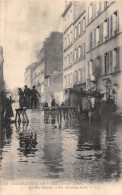 75-PARIS INONDATIONS 1910 LA RUE ROUELLE-N°T5168-G/0385 - Alluvioni Del 1910