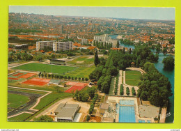 89 AUXERRE N°30057 Vue Aérienne Parc Sports Stade Terrain De Foot Tribune Tennis Piscine Eglise St Pierre SILOS En 1989 - Auxerre