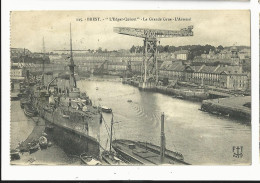 Finistère , Brest , L'edgar-quinet La Grande Grue , L'arsenal - Brest