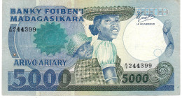 MADAGASCAR P69b 5000ARIARY = 5000 FRANCS  1983 #A/18 Signature 2 ( RAREST  VARIETY )     F-aVF - Madagascar