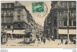 AMIENS LA RUE DES TROIS CAILLOUX  PUBLICITE DUBONNET - Amiens
