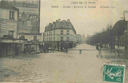 75 - Paris - Inondations De 1910 - Grenelle - Boulevard De La Grenelle - Animée - CPA - Oblitération Ronde De 1910 - Voi - Überschwemmung 1910