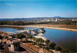 84 - Avignon - Le Pont Saint Bénézet - Le Rhône Et Au Loin Villeneuve Les Avignon - Flamme Postale - CPM - Voir Scans Re - Avignon
