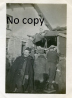 PHOTO FRANCAISE 2e RAL - DEBARQUEMENT DES BLESSES A VIENNE LA VILLE PRES DE MOIREMONT MARNE - GUERRE 1914 1918 - Guerre, Militaire
