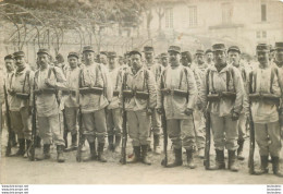 CARTE PHOTO SOLDATS CLERMONT FERRAND - Barracks