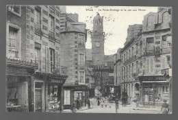 Vire, La Porte Horloge Et La Rue Aux Fèvres (A17p51) - Vire