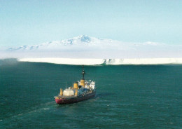 1 AK Antarctica * The U.S. Coast Guard Cutter Polar Sea Moves Toward Iceberg B-15A On The Edge Of McMurdo Sound * - Autres & Non Classés