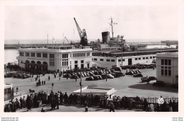 ALGER ▬ ARRIVÉE DU PAQUEBOT " VILLE D'ORAN " COMPAGNIE GENERALE TRANSATLANTIQUE - Steamers