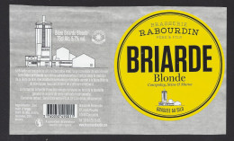 Etiquette De Bière Blonde  -  Briarde  -    Brasserie Rabourdin  à  Courpalay    (77) - Bière
