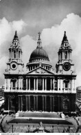 UK - ST Paul's Cathedral, London RF.I POSTCARD 1959 - Timbres Taxe Et Cachet - St. Paul's Cathedral