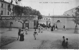 ALGER - LA CASERNE D'ORLÉANS - Zouaves - Edition Des Galeries De France, Alger - Cpa 1918 - Alger