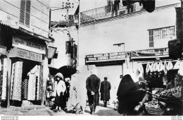 Algérie > Constantine - Cpsm 1956 - Place Des Galettes - Magasins De Tissus - Scooter - Cachet AFN - Konstantinopel