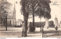 [21] Cpa 1954 DIJON Eglise Et Porte St Pierre - Dijon