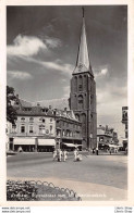 Nederland > Gelderland > Arnhem, Steenstraat Met St. Martinuskerk - PK 1953 - Arnhem