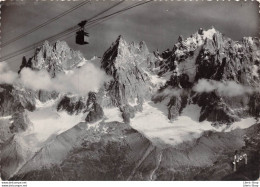 CHAMONIX - Téléférique Du Brévent -  Les Grands Charmoz - Le Grepon,  Blaitiere Et L'Aiguille Du Plan - Chamonix-Mont-Blanc