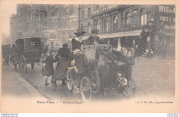 Place De La Pointe Saint-Eustache - Série Paris Vécu - "Modern Style" Automobile Voiture Hippomobile - Openbaar Vervoer