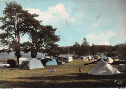 VANNES ( Morbihan) Conleau - Le Camping. Cpsm GF 1963 - Vannes