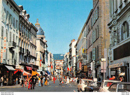 [06]  CANNES - Rue D'Antibes- Automobiles 4L - Cannes