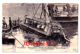 CPA En V.O.- Un Autobus Batignolles Dans La Seine - Terrible Accident Du 27 Septembre 1914 ( Bien Animée ) - Busse & Reisebusse
