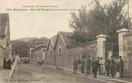 25 - Besançon - Rue De Bregille - Casernes Duras Et Hugo - Animée - Soldats - Voyagée En 1915 - CPA - Voir Scans Recto-V - Besancon
