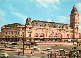 Trains - Gares Sans Trains - Paris - La Gare De Lyon - Automobiles - CPM - Voir Scans Recto-Verso - Stations - Zonder Treinen