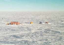 1 AK Antarktis / Antarctica * The First Field Camp At Mid-C In The 1999-2000 Summer Season * - Altri & Non Classificati
