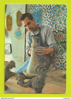 Tunisie NABEUL Métier POTIER Au Travail Sur Son Tour Poterie édit Carthage Tunis - Kunsthandwerk