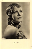 CPA Schauspielerin Greta Garbo, Portrait, Schmuck - Acteurs