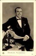 CPA Schauspieler Douglas Fairbanks, Portrait, Telefon - Acteurs