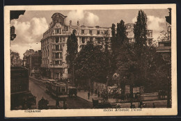 AK Bukarest, Hotel Athenée Palast Mit Strassenbahn  - Tramways