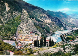 04 - Alpes De Haute Provence -  ENTREVAUX -  Vue Generale Et Le Var - Autres & Non Classés